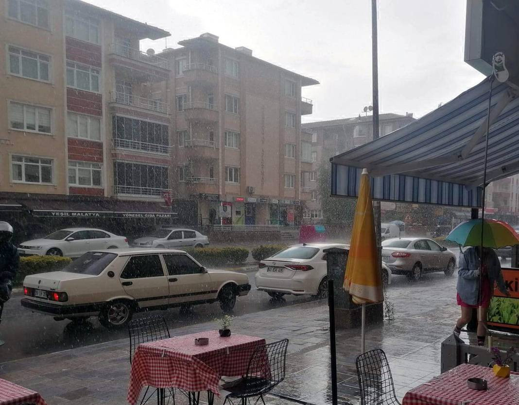 Trakya'yı sağanak vurdu: Vatandaşlar hazırlıksız yakalandı - Resim: 3